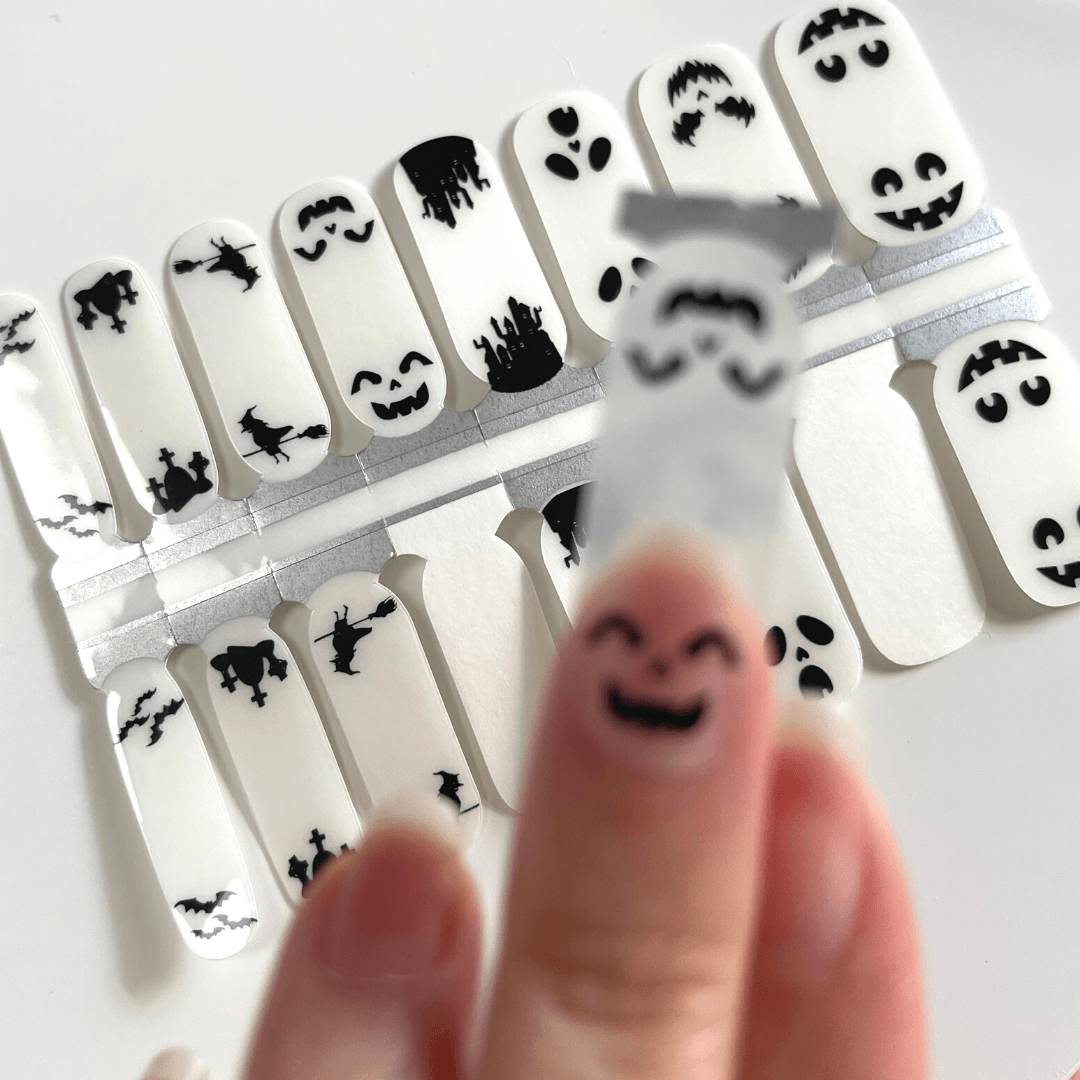 Haunted House | Transparent Halloween Themed Nail Polish Wrap