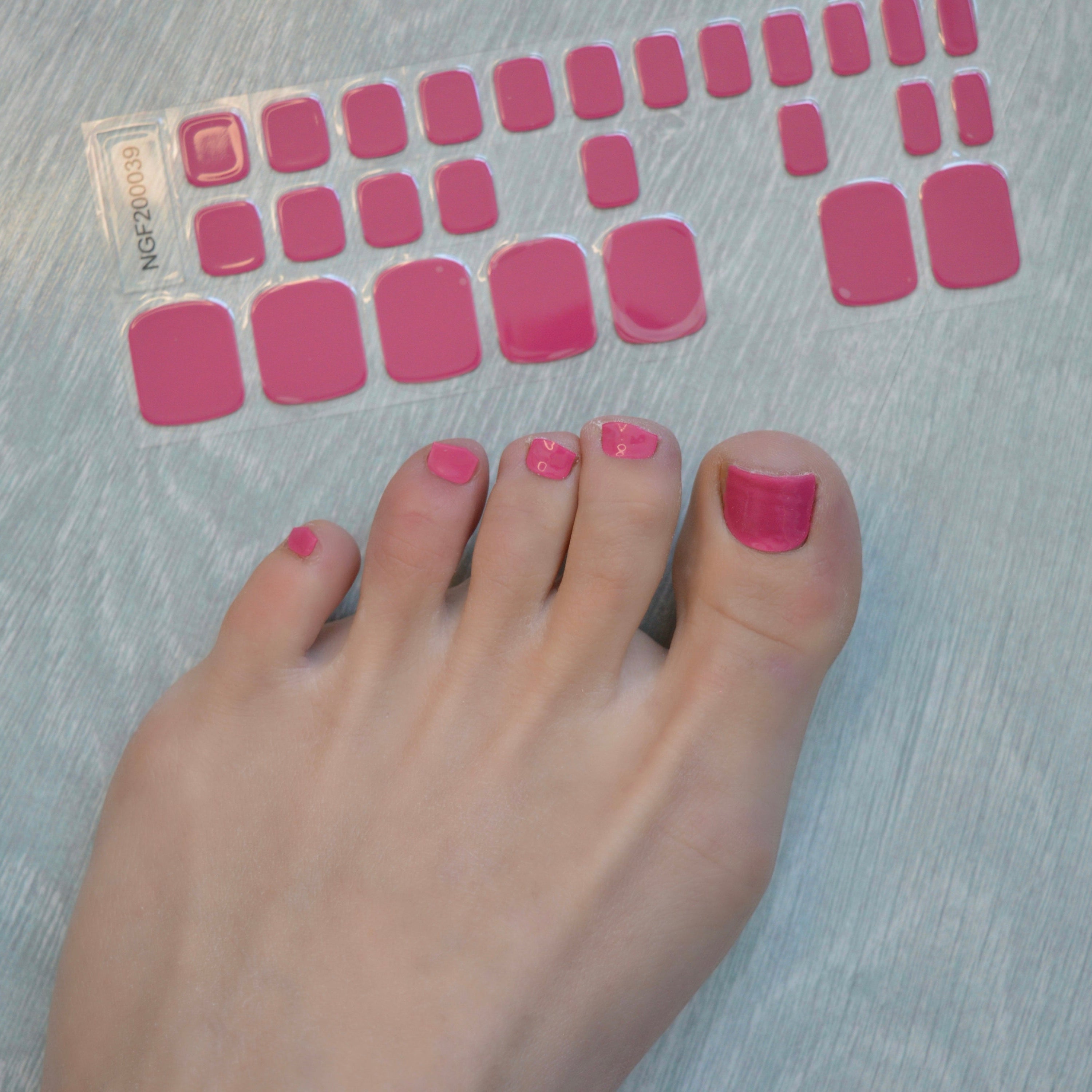 (Pedi/Toes) Mary Semi Cured Gel Nail Wraps