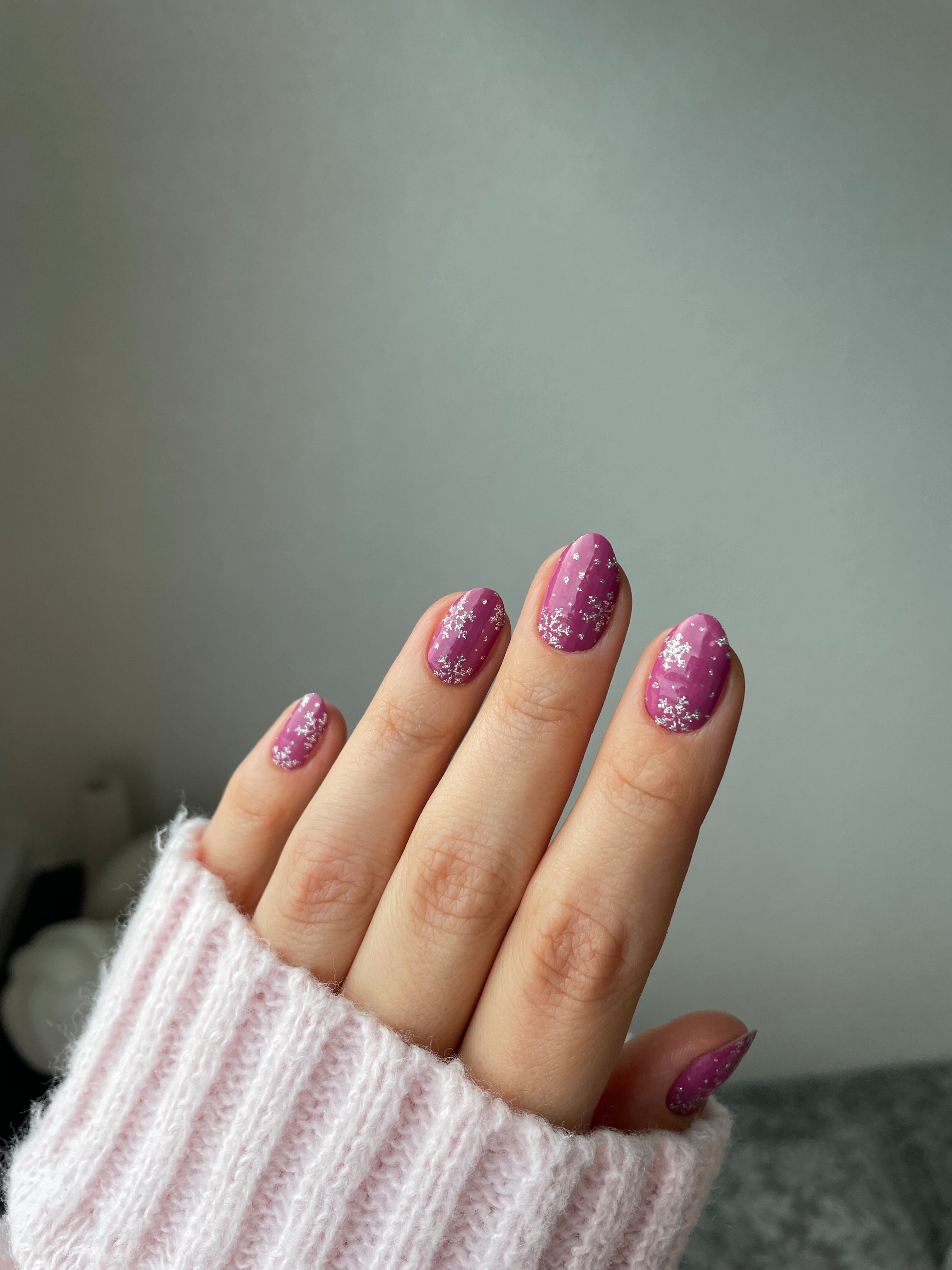 Morello Cherries | Christmas Nail Polish Wrap