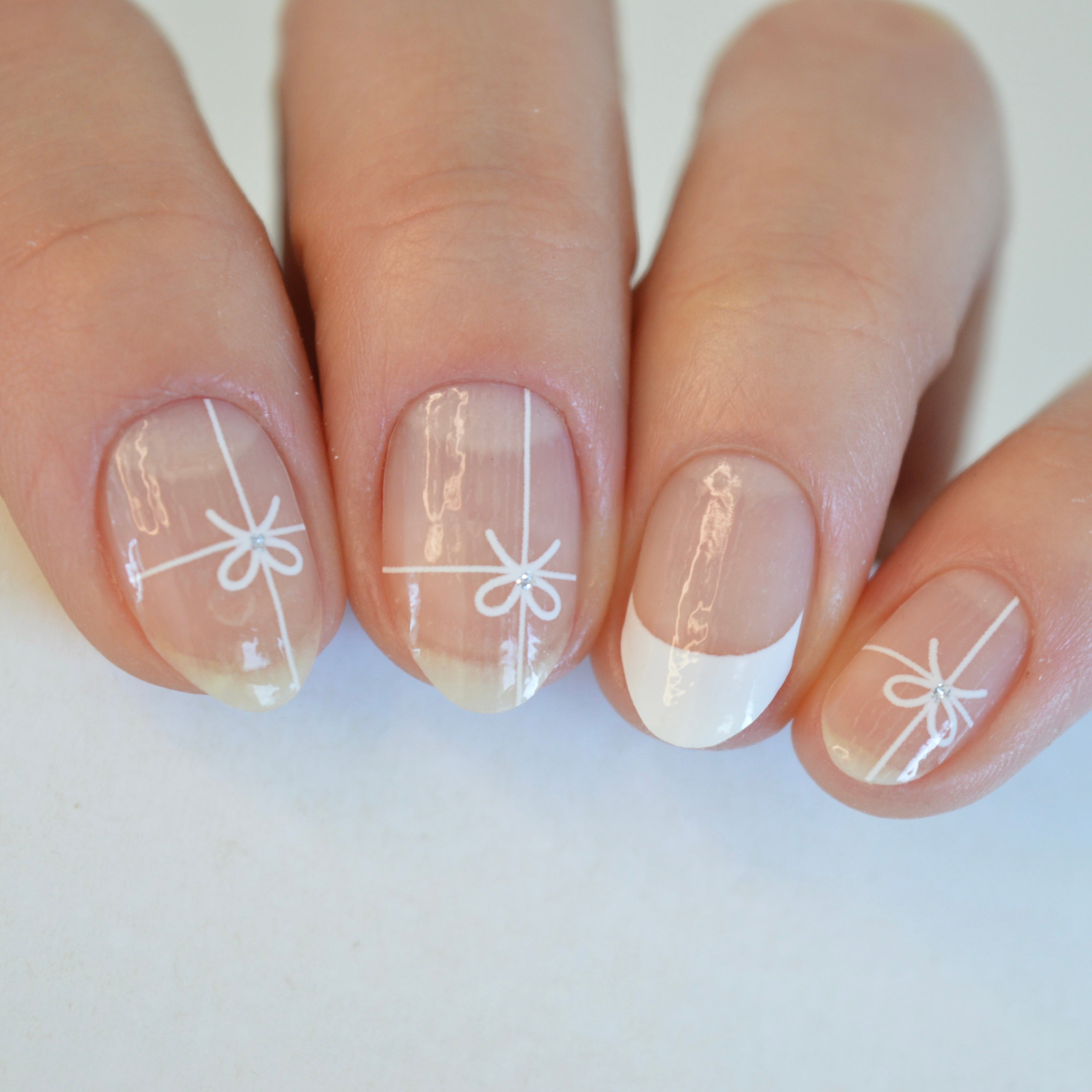 Trinity | Bow French Tip Nail Polish Wrap